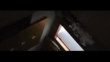 Me pide que le bese el cuello y se derrite