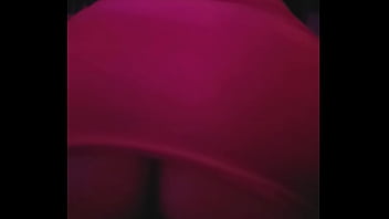 Zorra mueve nalgas para que termine dando brincos en la verga