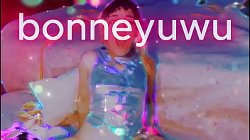Bonneyuwu 6 27 mamada casera hermanastro pete