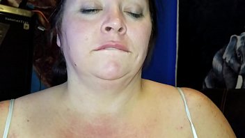 Bbw Milf Gets A Faceful Of Cum thumbnail
