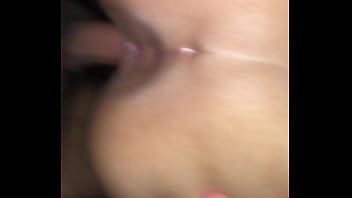Joven latina culona me pide leche en cuatro