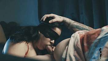 Amateur bbw latina loves blowjobs she makes him cum fast bunda deliciosa