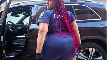Gibby the clown fucks female cop real good so she dont write him a hefty ticket Gibby the clown fucks female cop real good so she dont write him a hefty ticket