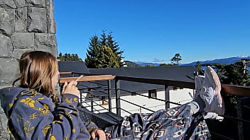 Ele me disse que queria me dar uma gozada dupla e encheu minha buceta com gozada dupla