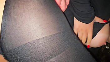 Eu estava correndo pelo parque e um estranho me levou para casa em troca de sexo no carro