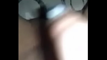 La puttanella si sditalina x me mentre il cornuto lavora