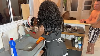 Fudendo no pelo empregada sexy latina assista completo no sheer