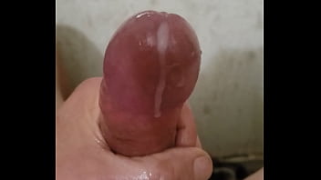 Hardup83 shorty to blowing my load