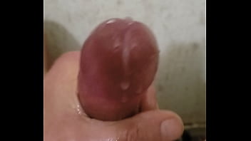 Hardup83 shorty to blowing my load