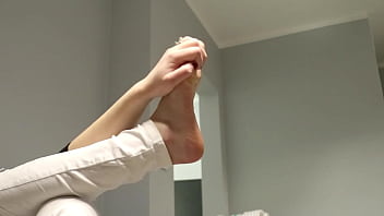 Foot play when i bored i love massage my feet