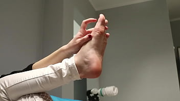 Foot play when i bored i love massage my feet