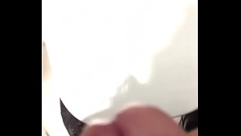 Batendo Uma No Posto De Gasolina thumbnail