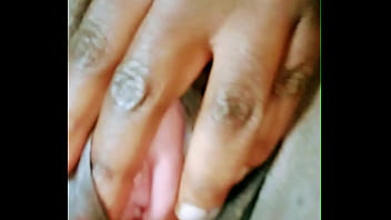 Spreading for cock and squirting