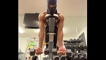 Work out strong biceps and back to lift the ladies during sex