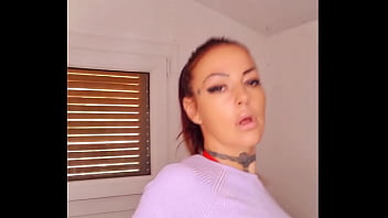 Hello mes amours aujourd'hui on est jeudi et c'est les jeudi hot avec eva