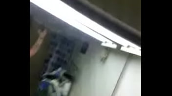 Golden pussy squirting