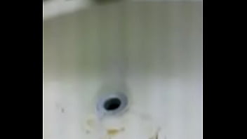 Golden pussy squirting