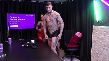 Duas morenas tiram a roupa dele após falar que fica com mais tesão quando chega das gravações as formas de agradar as mulheres e as dicas de um sexo oral perfeito kylian cria sheer red