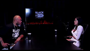 Teve Um Casamento Que Durou 50 Dias Conheceu Um Médico Viciado Em Pornografia Parou Sua Vida E Se Sentiu Humilhada Na Relação Leticia Braga Watch Sheer Red thumbnail