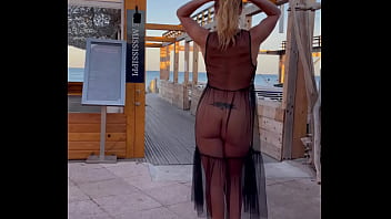 Tu me rejoins bb n'oublies pas que je suis la milf la plus chaude et la plus