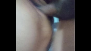 Milf de culo grande se traga mi leche