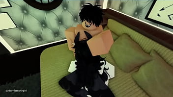 Rblx Moth Gal Gets Facefucked <3 thumbnail