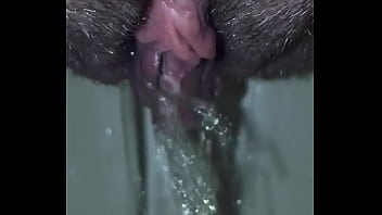 Piss close 20