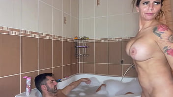 Fucking with my ex in the bathtub