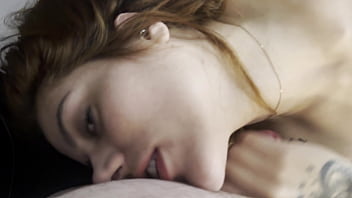 Dei gostoso pro negão e chupei meu corninho bem gostoso