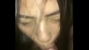 Le encanta mamar verga