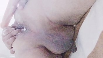 Putita Pasiva Mexicana Metiendose Un Dildo Bien Rico thumbnail