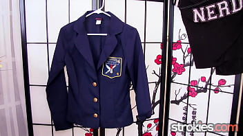 Strokies nerdy bookworm jericha jem jerks cock and gets jizzed on