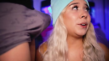 Cock thirsty college girl enjoys sucking cocks live for you