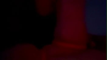 Chloe in den mund gespritzt