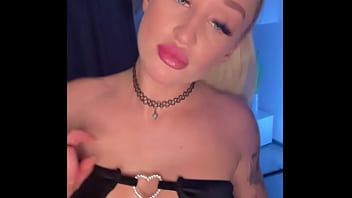 It should be standard between friends to eat each other