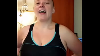 étrange ce bug à la fin de la vidéo pourtant la vidéo postée pour mes fans