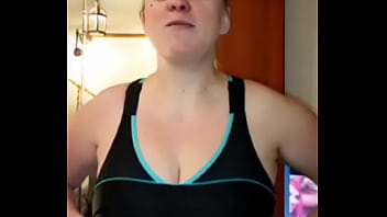 étrange ce bug à la fin de la vidéo pourtant la vidéo postée pour mes fans