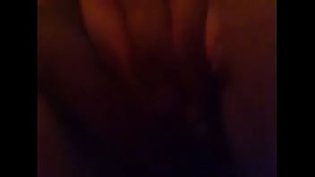 Chica tocándose para mí