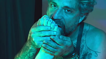 I Love When My Feet Get Fucked thumbnail