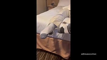 I Was Horny So I Fucked My Uber Eats Delivery Guy's Feet Lolsee The Full Video On My Page #malefeet #gusy thumbnail