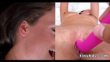 Sweet teen pussy streched rahyndee 1 43