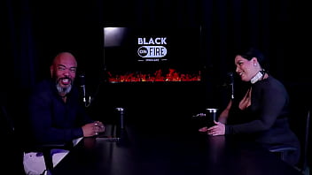 A forma de resolver seu tesão o cara de pau pequeno ficou enchendo seu saco e os puteiros não a aceitam pri melancia watch sheer red