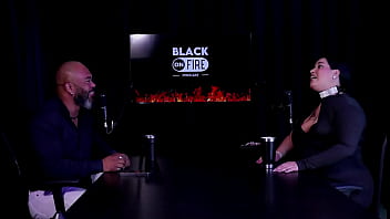 A forma de resolver seu tesão o cara de pau pequeno ficou enchendo seu saco e os puteiros não a aceitam pri melancia watch sheer red