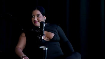 A forma de resolver seu tesão o cara de pau pequeno ficou enchendo seu saco e os puteiros não a aceitam pri melancia watch sheer red