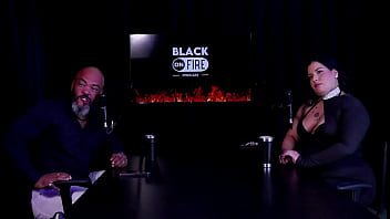 A forma de resolver seu tesão o cara de pau pequeno ficou enchendo seu saco e os puteiros não a aceitam pri melancia watch sheer red