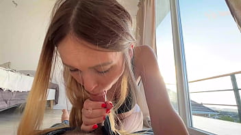 How to offer sex to a girl when she sticks in iphone