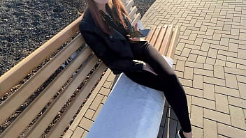 How to offer sex to a girl when she sticks in iphone