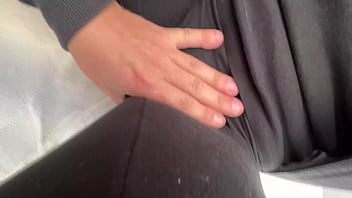 How to offer sex to a girl when she sticks in iphone