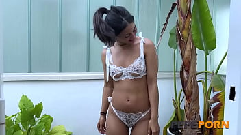 Caught in the shower alice biancci gets the final fuck she desperately needed