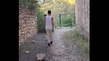 Corre que te pillojejeje